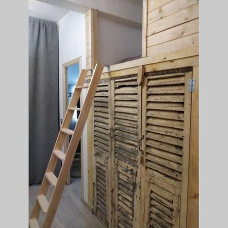Chaleureux Petit Appartement De 4 Couchages Сент-Этьен-де-Тине Экстерьер фото